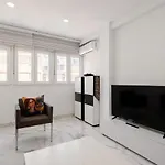 Malaga Urban Link Apartment